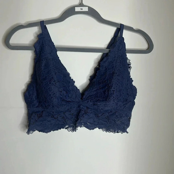 aerie Other - Aerie padded lace bralette size L blue EUC
